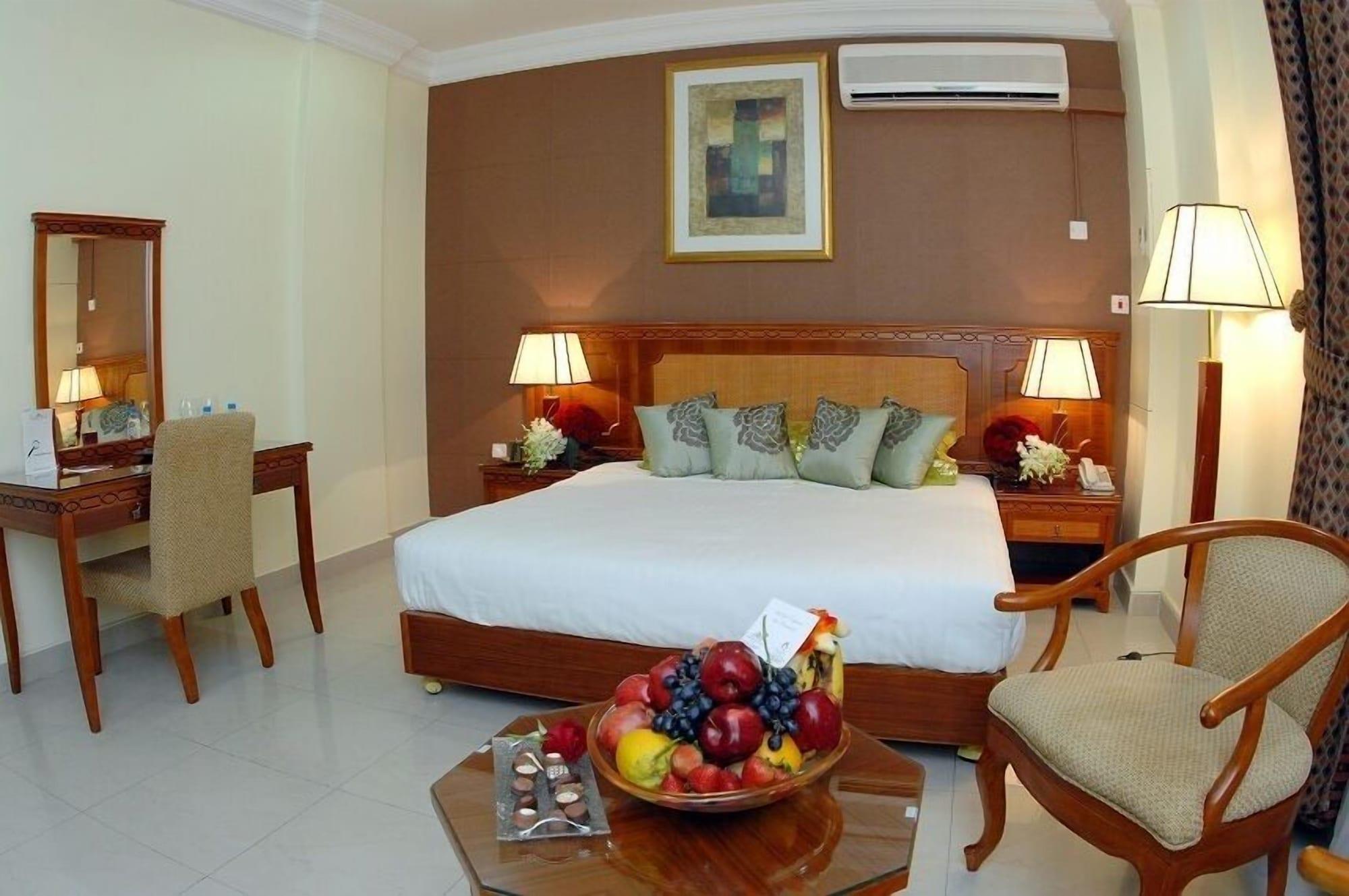 Al Muntazah Plaza Hotel Doha Eksteriør bilde