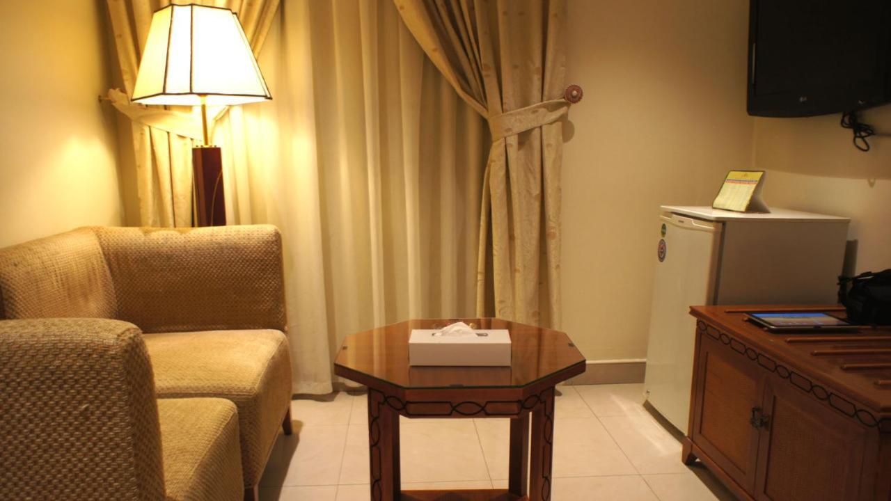Al Muntazah Plaza Hotel Doha Eksteriør bilde